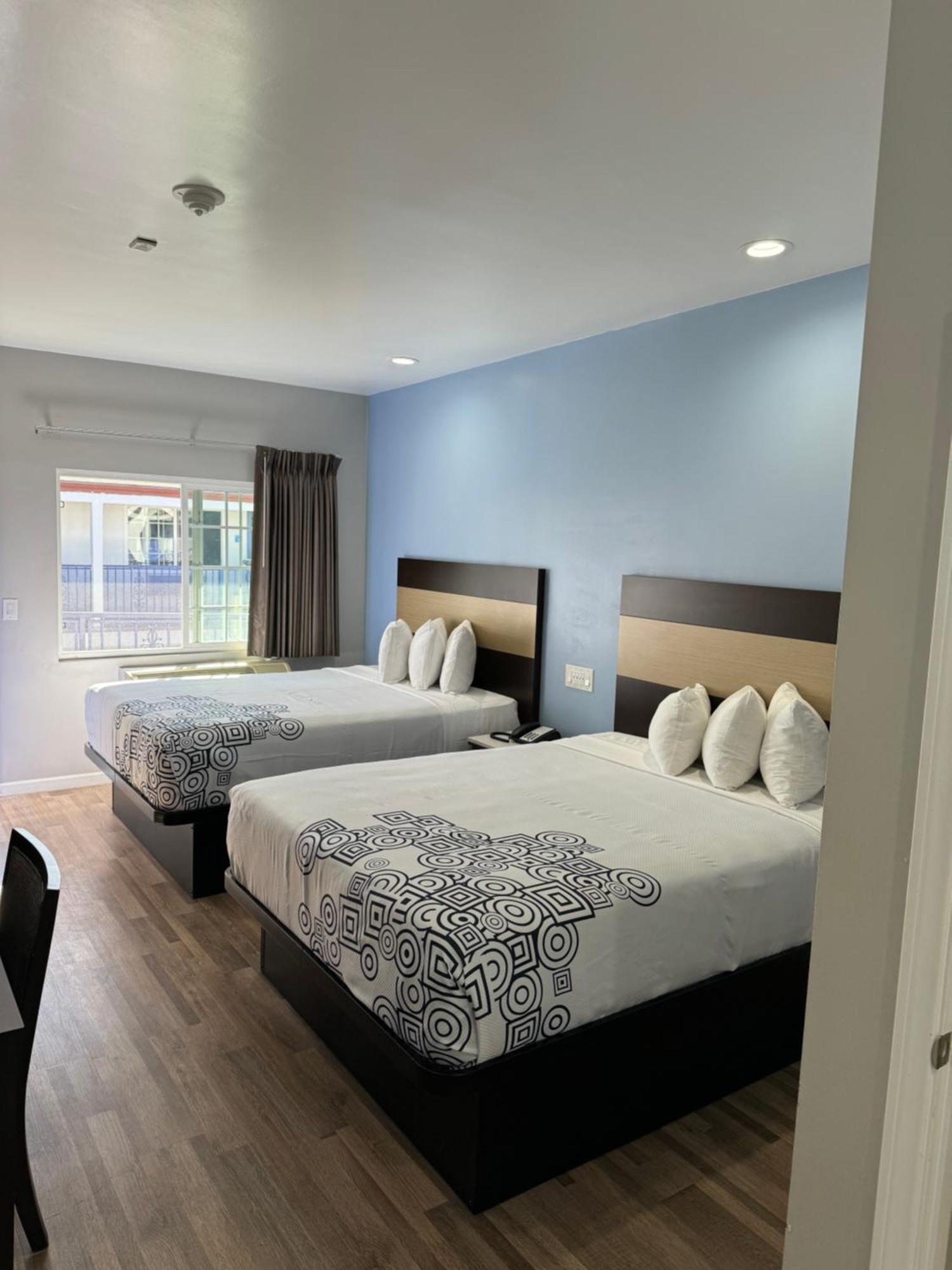 Moonlite Inn Редондо Бийч Екстериор снимка